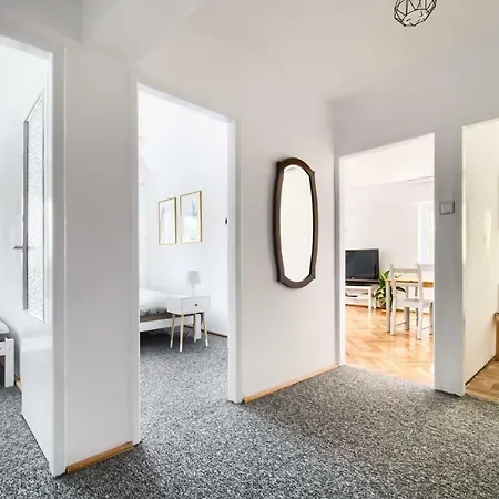 Chmielna Hammock Apartment Warschau